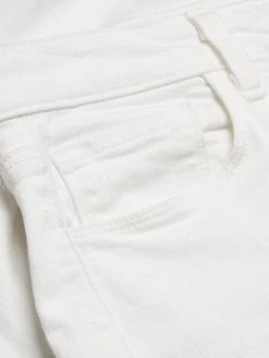 L'AGENCE Kendra Cropped Flare Jeans 6 L'AGENCE Kendra Cropped Flare Jeans -Outlet L'AGENCE Store unnamed file 1096