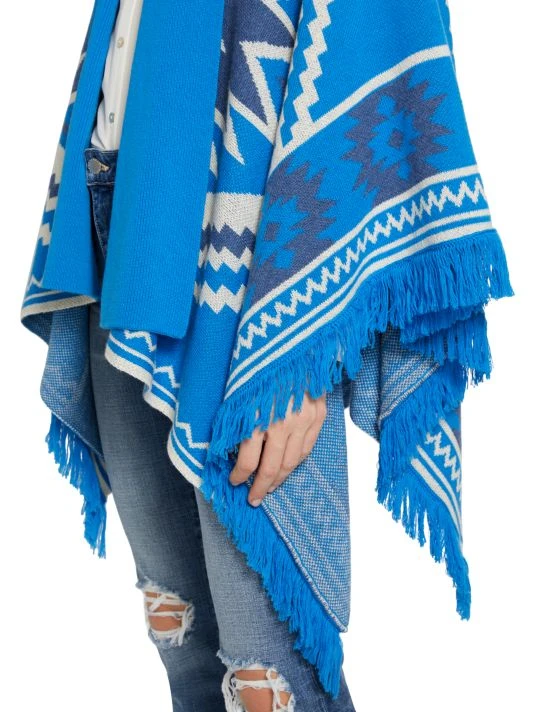 unnamed-file-1874.jpg L'AGENCE Austin Jacquard Cape -Outlet L'AGENCE Store unnamed file 1874