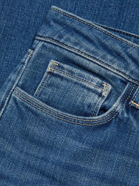 unnamed-file-755.jpg L'AGENCE Bell High-Rise Flare Jeans -Outlet L'AGENCE Store unnamed file 755